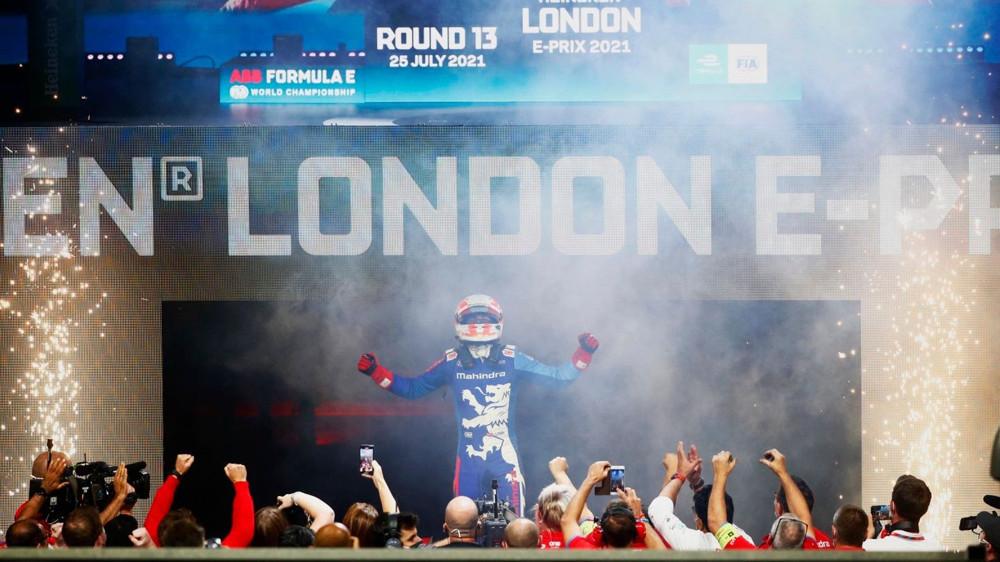 Alex Lynn seals emotional maiden Formula E win in frenetic Round 13 on home soil in London 