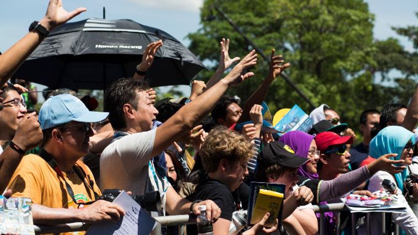 Formula E fan sites growing quick