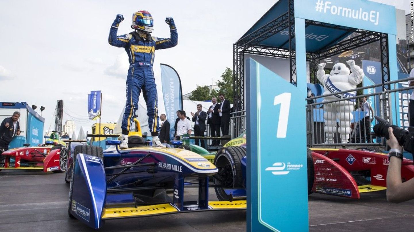 WATCH: Formula E's best moments in Berlin!
