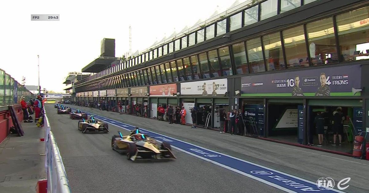 cars on track s10 r06 fp2