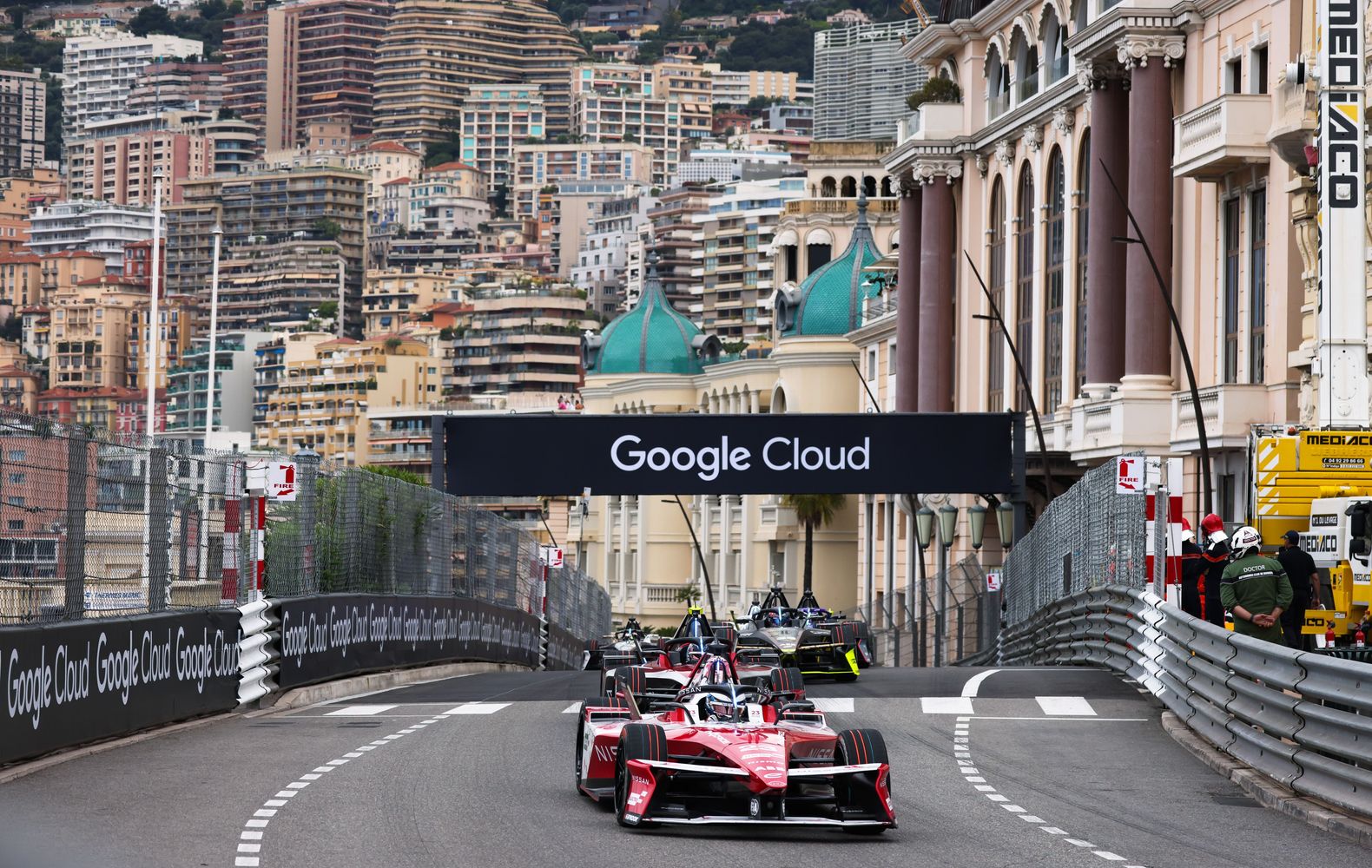 oliver rowland leads monaco nissan formula e