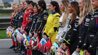 AF1_6580_vV1hlJQl_20251031044027