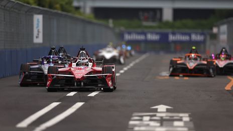tokyo nato nissan leads wehrlein porsche