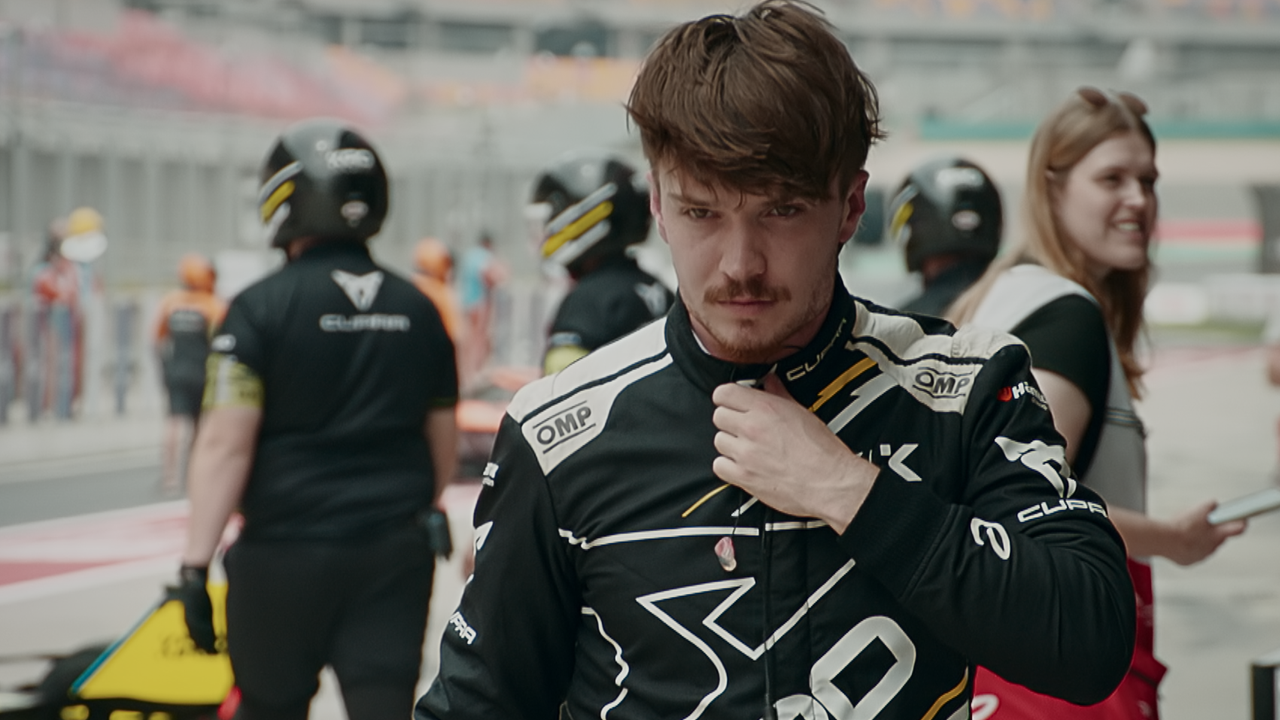 DRIVER_EP_01_STILL-3225-0