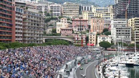 monaco swimming pool crowds season 11