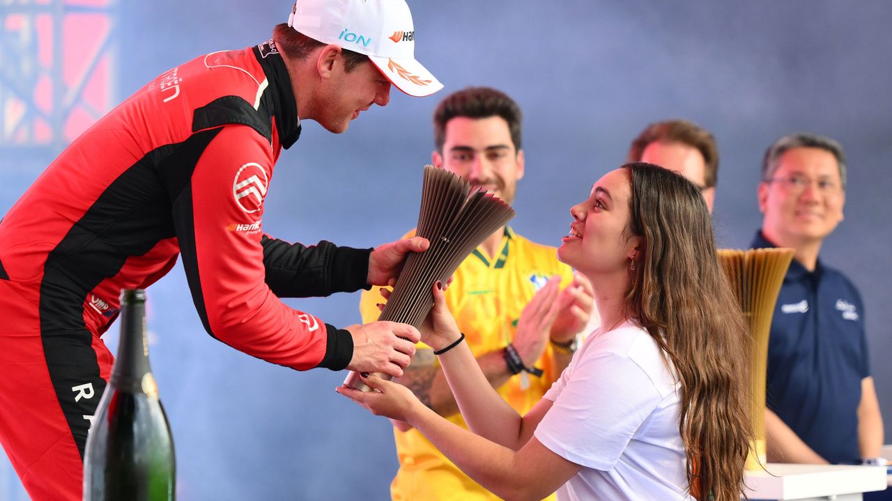 Cassidy SP podium additional