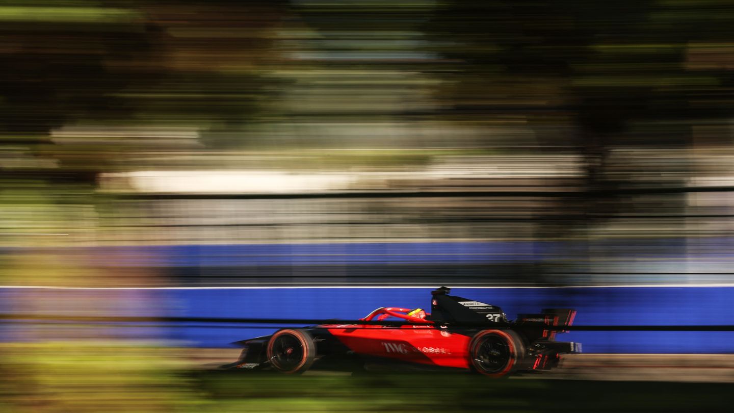 BA016752_dmvrdJum_20251206104318