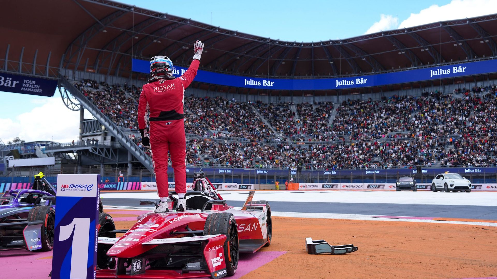 rowland celebrates mexico city win foro sol