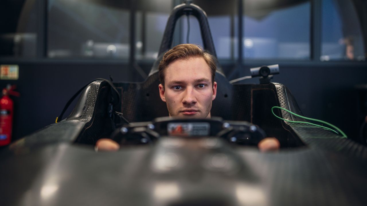 S12-DennisHauger-Banbury_SIM-1