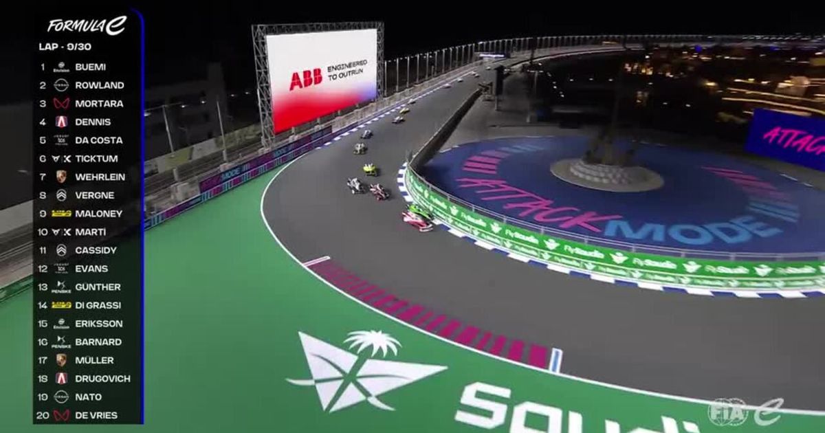 Oliver Rowland Overtake 1