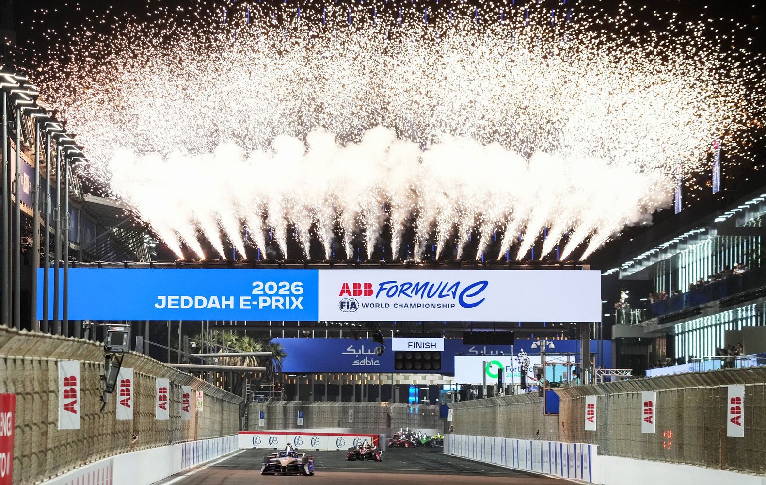 wehrlein wins jeddah season 12