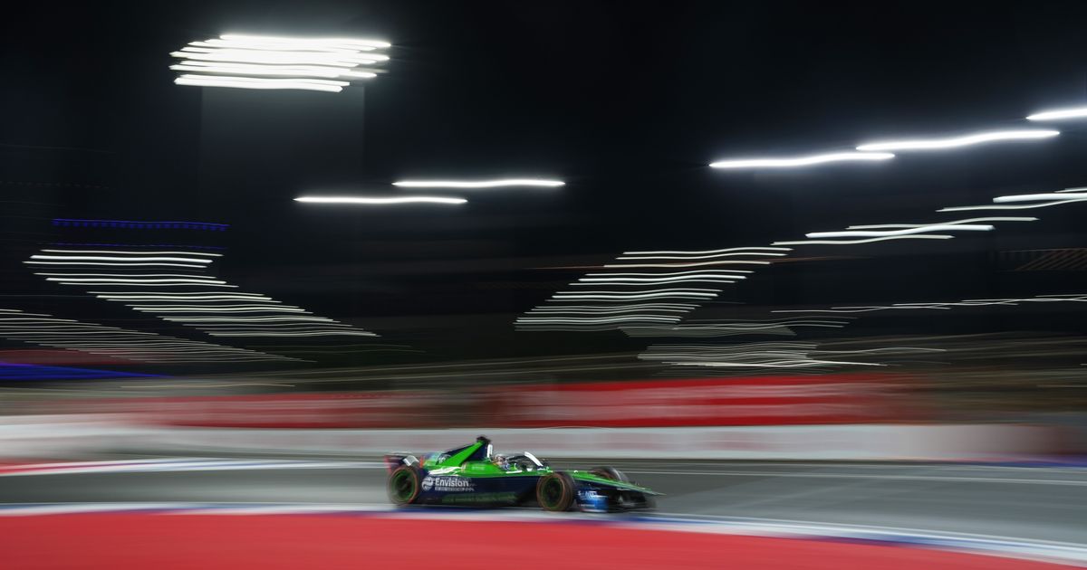 Buemi and Summerville on top after Jeddah in ABB Engineered to Outrun Award
