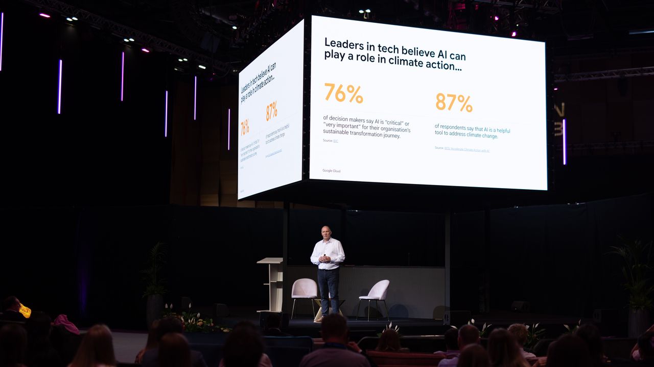 Spacesuit-Media-Shiv-Gohil-592354