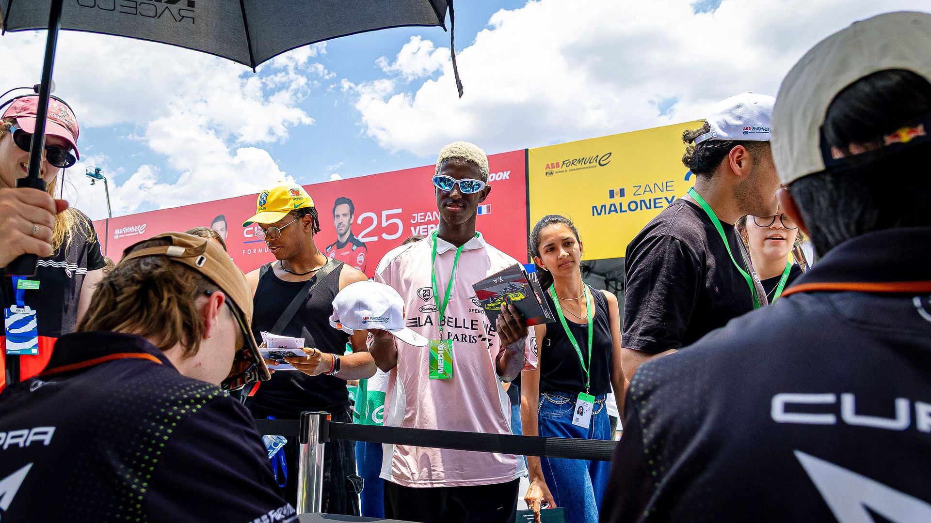 marti cupra kiro autograph session