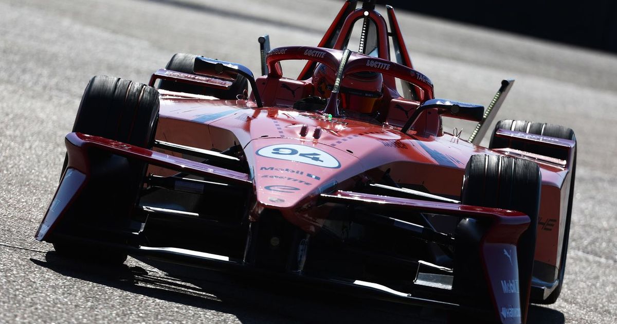 POLE LAP: Go onboard with Pascal Wehrlein's lap in Berlin