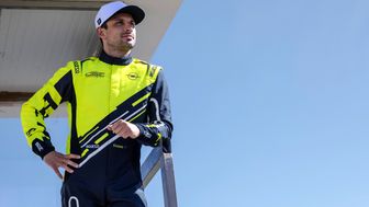 260825_Formula_E_Driver_Evans_BK2-5150