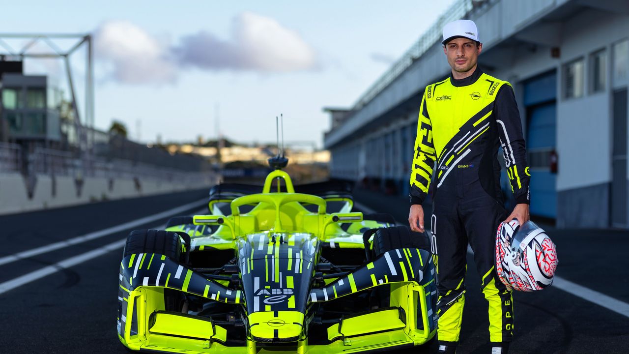 dream-team-finalised-record-winner-mitch-evans-joins-the-opel-gse-formula-e-team (1)
