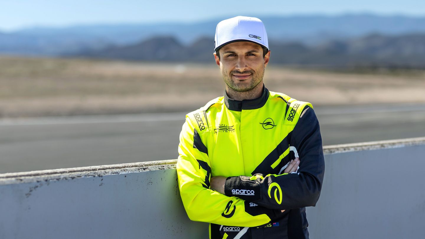 dream-team-finalised-record-winner-mitch-evans-joins-the-opel-gse-formula-e-team